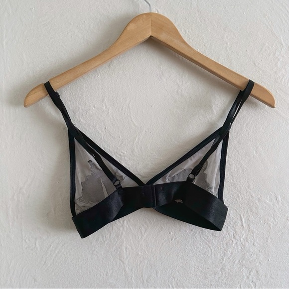 Kimchi Blue Out From Under Serena Floral Appliqué Mesh Bralette Size S - Picture 5 of 5